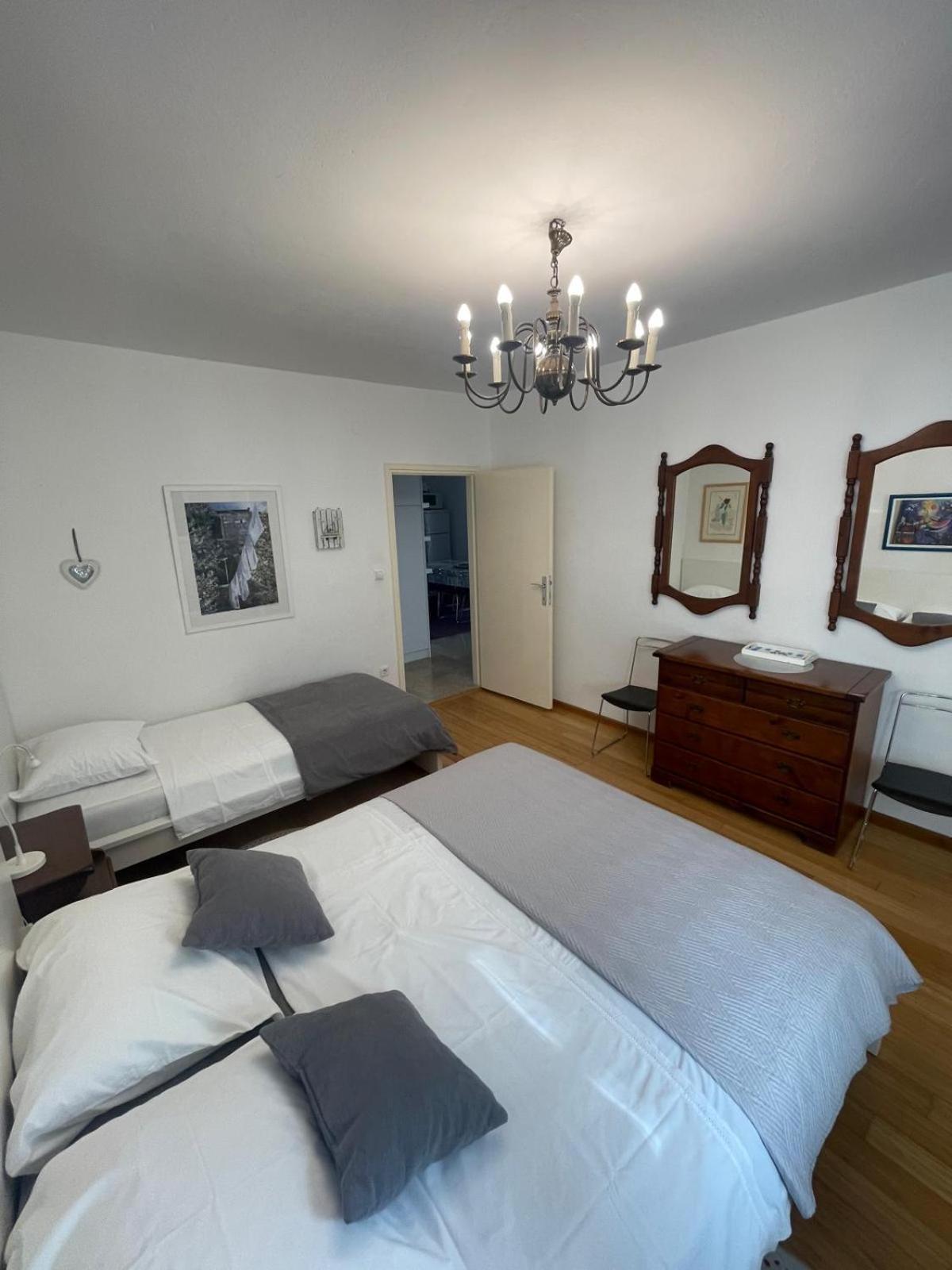 Apartmani Sea View Lokva Rogoznica Eksteriør bilde