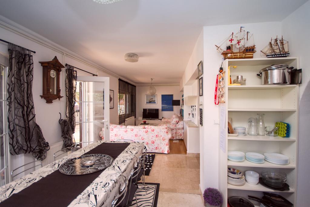 Apartmani Sea View Lokva Rogoznica Eksteriør bilde